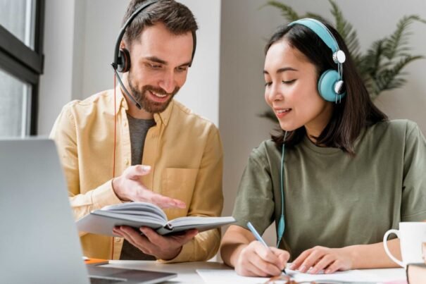 Amigos aprendiendo portugués online